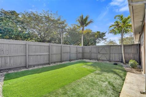 21411 NW 3rd Street Pembroke Pines FL 33029