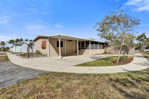 21411 NW 3rd Street Pembroke Pines FL 33029