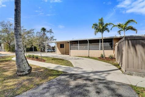 21411 NW 3rd Street Pembroke Pines FL 33029