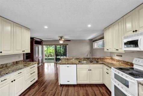 11149 Helena Drive Cooper City FL 33026