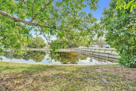 7018 NW 64th Street Tamarac FL 33321