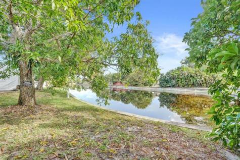 7018 NW 64th Street Tamarac FL 33321