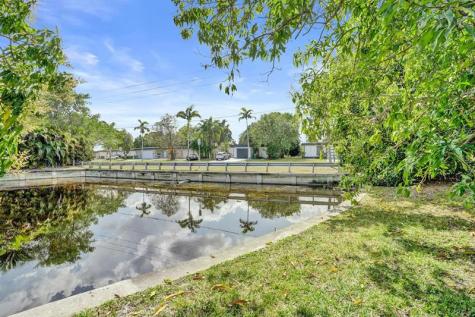7018 NW 64th Street Tamarac FL 33321