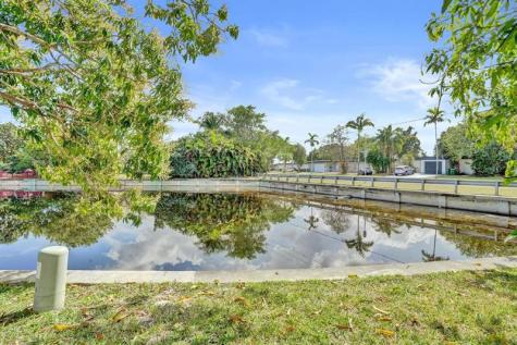 7018 NW 64th Street Tamarac FL 33321