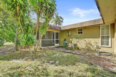 7018 NW 64th Street Tamarac FL 33321