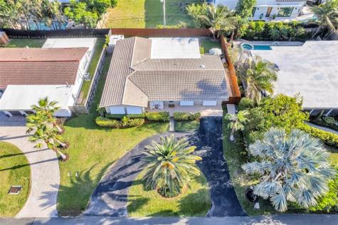 3404 Barton Road Pompano Beach FL 33062