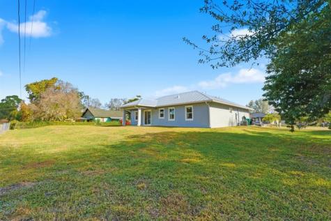 3269 NW 24th Avenue Okeechobee FL 34972