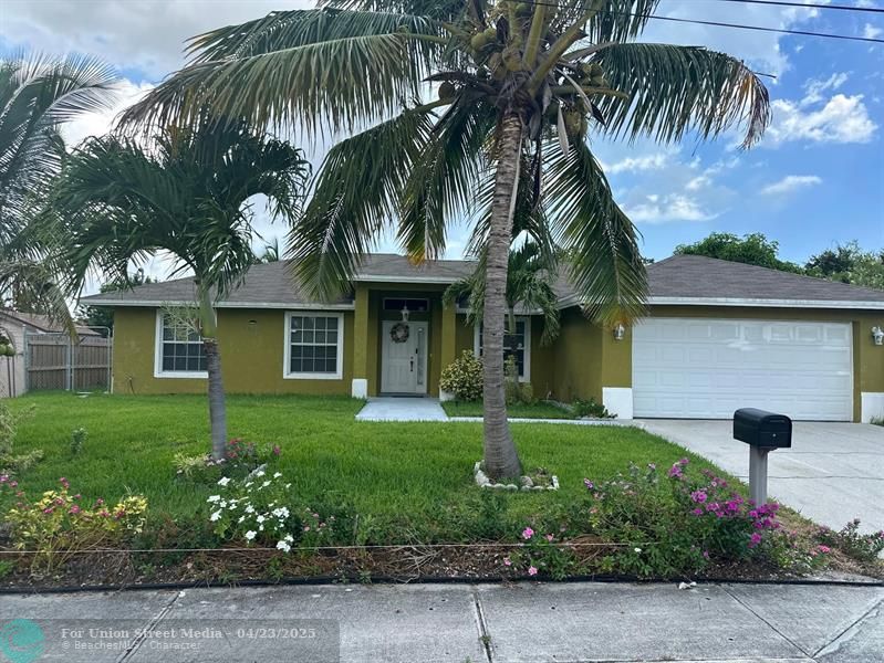 1618 W 26th Street Riviera Beach FL 33404