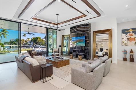 100 Royal Palm Drive Fort Lauderdale FL 33301