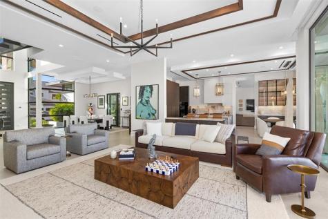 100 Royal Palm Drive Fort Lauderdale FL 33301