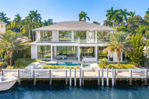 100 Royal Palm Drive Fort Lauderdale FL 33301