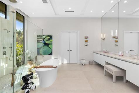 100 Royal Palm Drive Fort Lauderdale FL 33301