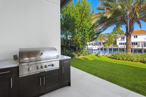 100 Royal Palm Drive Fort Lauderdale FL 33301