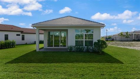 8247 SW Vecoli Way Port St Lucie FL 34987