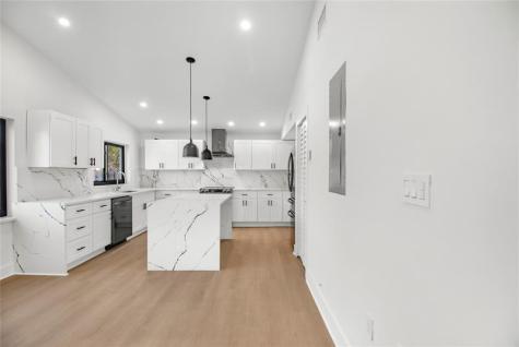 1951 NE 28th Court Lighthouse Point FL 33064
