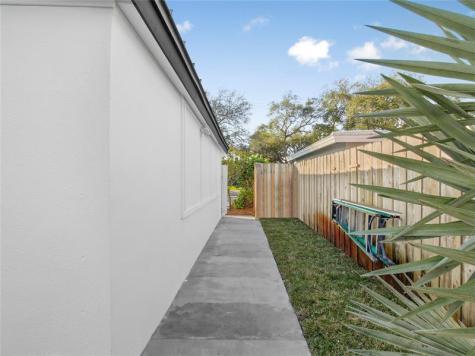 1951 NE 28th Court Lighthouse Point FL 33064
