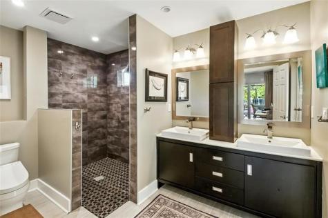 1708 NE 47th Street Oakland Park FL 33334