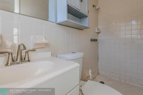 6732 SW 19th Street Miramar FL 33023