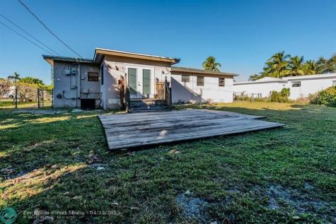 6732 SW 19th Street Miramar FL 33023
