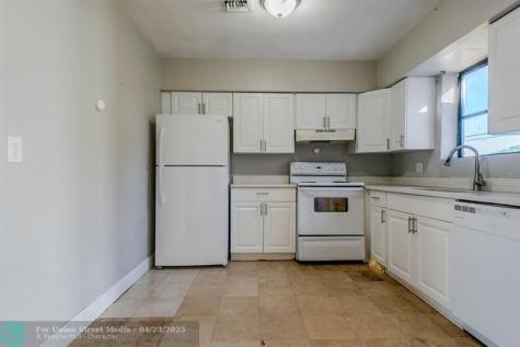 6732 SW 19th Street Miramar FL 33023