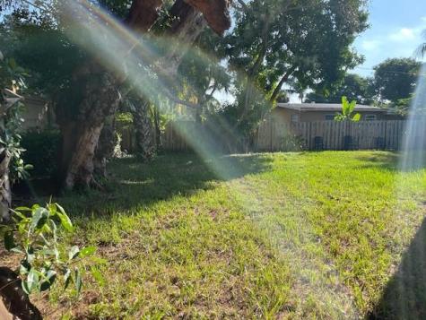 4936 NE 19th Terrace Pompano Beach FL 33064