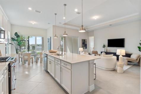 10390 Northbrook Circle Palm Beach Gardens FL 33412