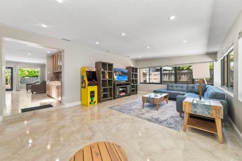 1908 NE 27th Street Wilton Manors FL 33306