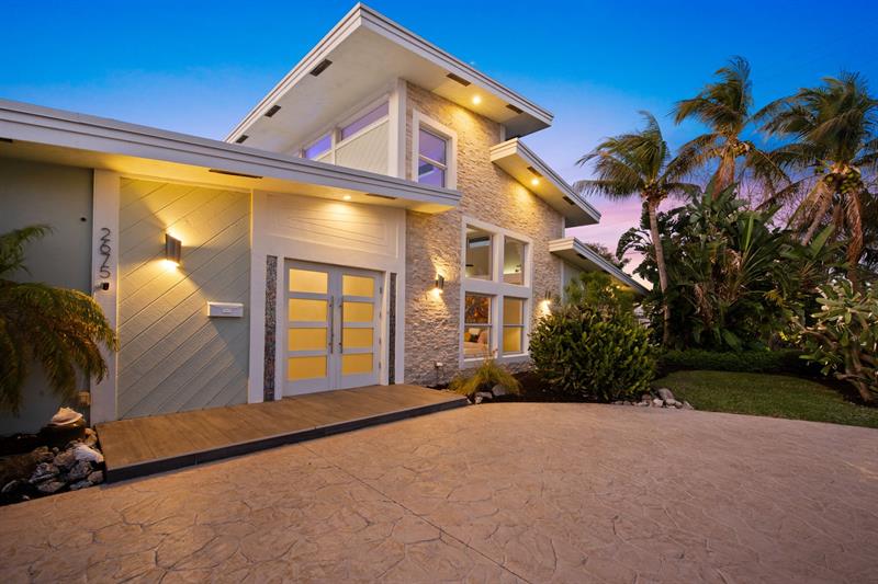 2675 NE 24th Street Lighthouse Point FL 33064