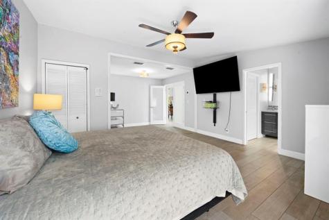 2675 NE 24th Street Lighthouse Point FL 33064