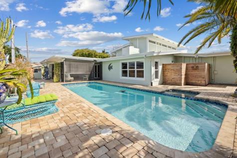 2675 NE 24th Street Lighthouse Point FL 33064