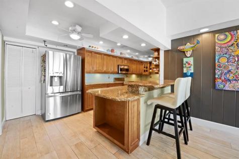 2675 NE 24th Street Lighthouse Point FL 33064