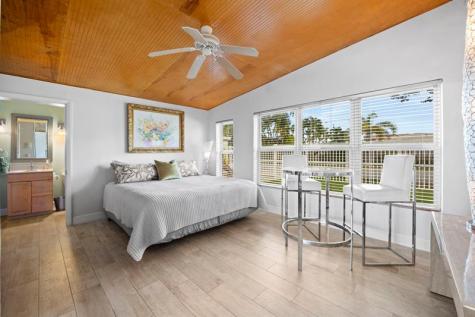 2675 NE 24th Street Lighthouse Point FL 33064