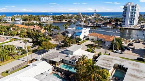 2675 NE 24th Street Lighthouse Point FL 33064