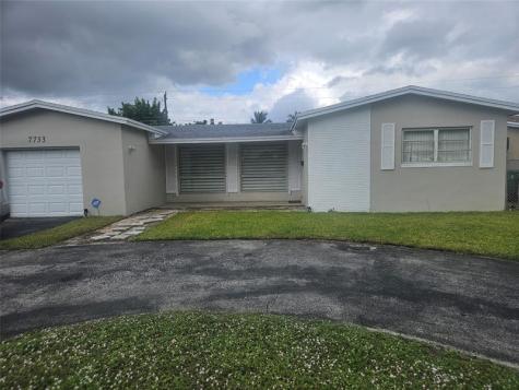 7733 Embassy Boulevard Miramar FL 33023