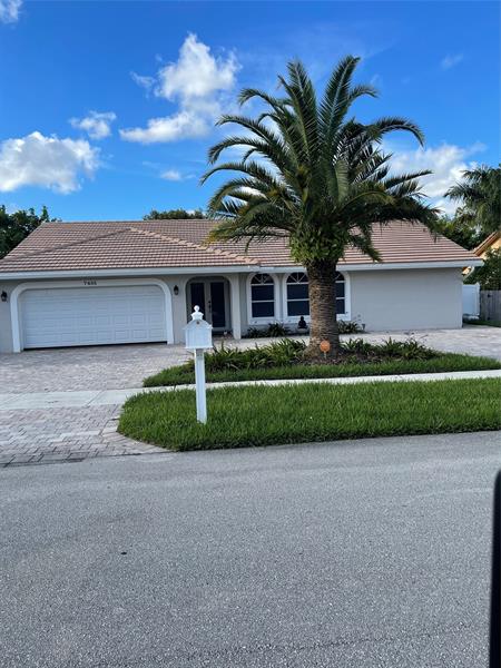 7485 Royal Palm Boulevard Margate FL 33063