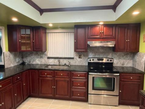 2070 NW 84th Terrace Pembroke Pines FL 33024