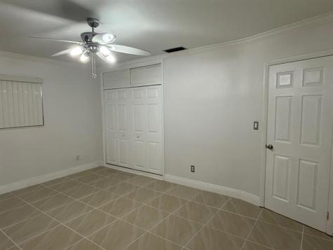 2070 NW 84th Terrace Pembroke Pines FL 33024