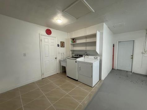 2070 NW 84th Terrace Pembroke Pines FL 33024