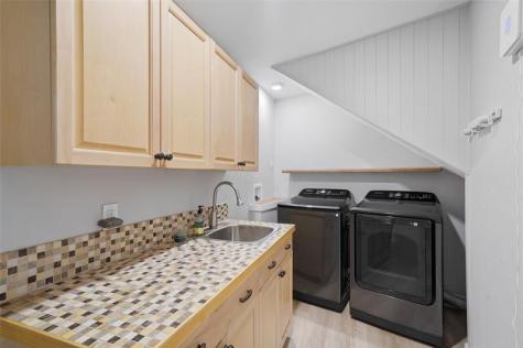 649 NW 30th Street Wilton Manors FL 33311