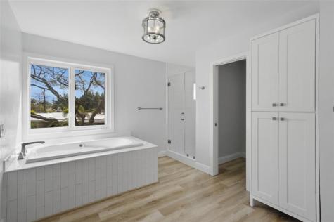 649 NW 30th Street Wilton Manors FL 33311