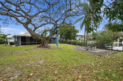649 NW 30th Street Wilton Manors FL 33311