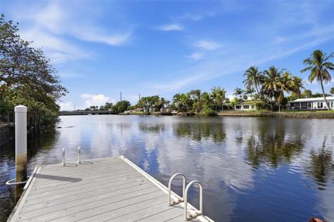 649 NW 30th Street Wilton Manors FL 33311