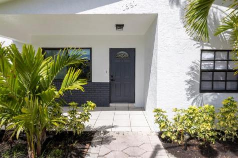 1681 NE 39th Street Pompano Beach FL 33064
