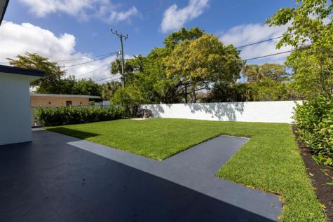 1681 NE 39th Street Pompano Beach FL 33064