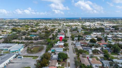 1681 NE 39th Street Pompano Beach FL 33064