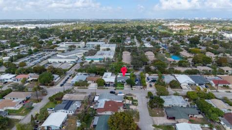 1681 NE 39th Street Pompano Beach FL 33064