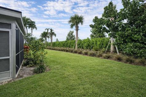 7203 Pine Manor Drive Lake Worth FL 33467