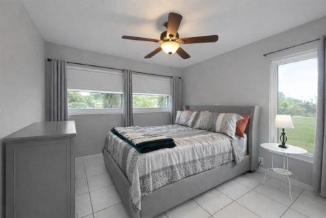 7203 Pine Manor Drive Lake Worth FL 33467