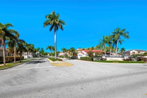 18921 NW 10 Street Pembroke Pines FL 33029