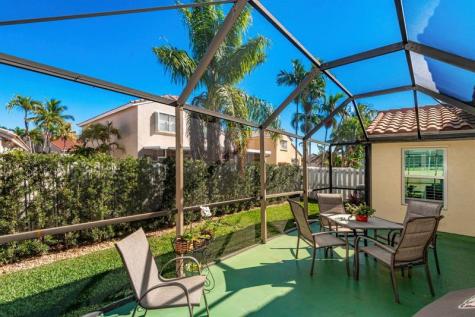 18921 NW 10 Street Pembroke Pines FL 33029